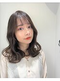 韓国人風レイヤーが可愛い薄めバング