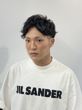 リバティシェアバーバー 銀座(LIBERTY SHARE BARBER) センターパーマフェードマッシュルーズスパイラルパーマ