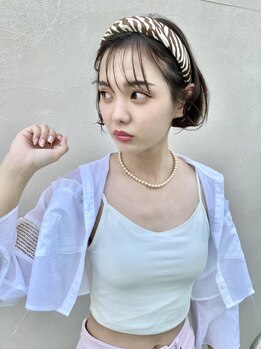 ピンナップ(PINUP)の写真/バランスが重要な人気の"タンバルモリ"Styleやミリ単位で印象が変わる"透け感バング"も《PINUP》にお任せ♪