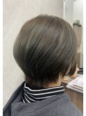 褪色した髪に一手間!