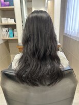 トゥーリ 薬院店(tuuli)&nbsp;暗髪スタイル