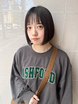 ロジックマジック(Logic Magic) 暗めカラーでも可愛いナチュラルボブ