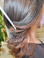 松本平太郎美容室 国立店 ミディアムレイヤー×イノア×インナーカラー/30代40代50代60代