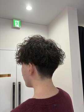 エスカーラ 表参道(THE ESCALA) @shino_ne197/メンズ/ニュアンスパーマ/メンズパーマ