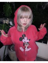 キイ 原宿 表参道(K.e.y)&nbsp;ベージュ レイヤーカット ウルフカット シルバーベージュ