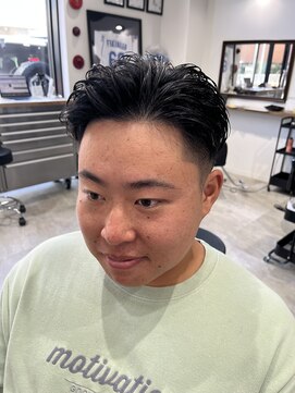 グリッター(GLITTER) 毛量多くて癖毛がまとまる！！！