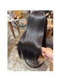 髪質改善ストレート