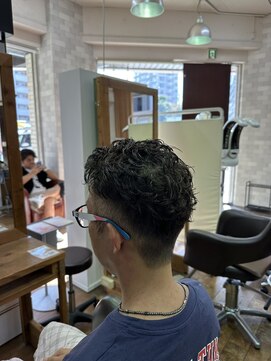 ピークス 西川口東口(PEQSS) オールバックパーマ