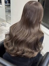 ペレ 栄 アネックス(PELE栄ANNEX)&nbsp;韓国 くびれロング レイヤー ワンホンヘア 小顔前髪