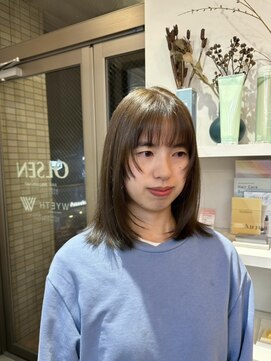 オルセン(OLSEN) ミディアムヘア/ローレイヤー/レイヤーカット/オリーブベージュ