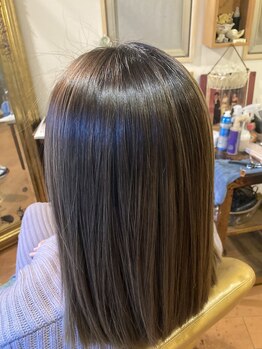ヘアースタジオ ウィーゾ Hair Studio Weezoの写真/髪質改善酸熱トリートメントで理想のうるツヤ髪へ！オーダーメイド調合であなただけの美しさを実現☆