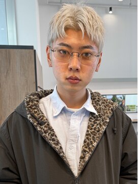 ジュリエッタ(giulietta) ホワイトブロンド　メンズショート