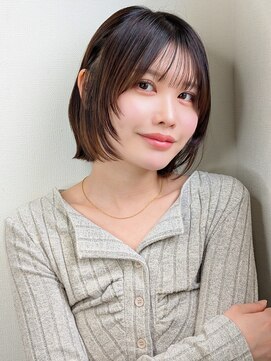 ブリス(VLISS) レイヤーカット 顔周りレイヤー 透明感 20代30代40代