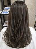 大人ベージュ