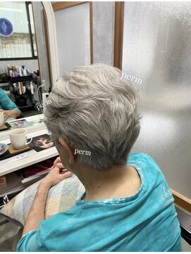 ミニィバイミラーズ(Miniy by Miroirs) short perm