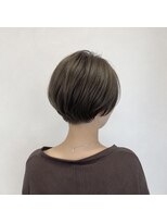アンリエラ(Unliera)&nbsp;20代30代40代/丸みショート/オリーブベージュ/松山市美容室