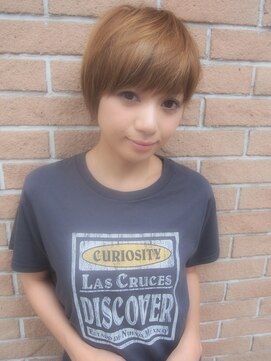 サロンドミルク 原宿(salon de MiLK) 【サロンドミルク原宿】流し前髪×お手入れ簡単ショート