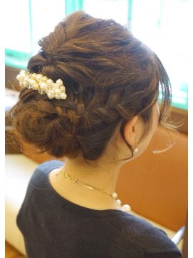 エアリー ヘアーデザイン(airly hair design) [airly]大人の&まとめ髪