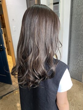 リルア 博多(LIRUA) ヌーディーピンク