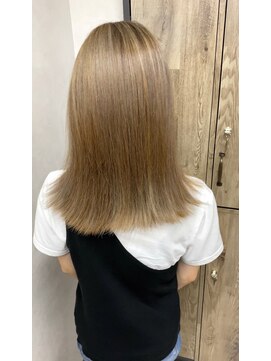 ヴィフ 大船(VIF) 複雑履歴修正×グレージュカラー