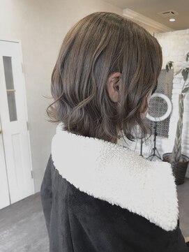 ルクスバイアフィナー(Luxo by Afinar) 【町田/Luxo by Afinar】グレージュ