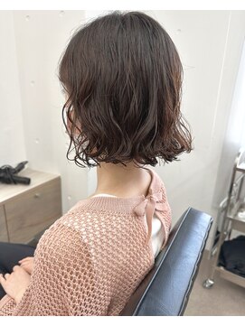 ユノ(juno) コテ巻き風パーマ