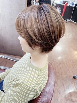 イヴ 新浦安店(Eve) 大人女子ショートボブミルクモカマッシュショートボブ