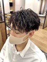 デプト(DEPT.)&nbsp;ツイストスパイラルメンズパーマセンターパートツーブロック眉毛