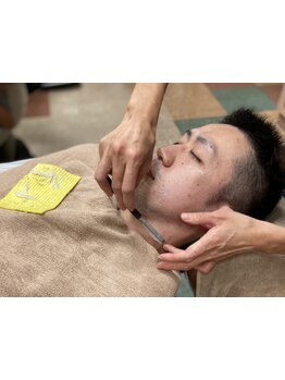 プロが行うシェービングで艶々モテ肌に！仕事のプレゼンや結婚式など大事なイベント前にも最適！[相模大野]