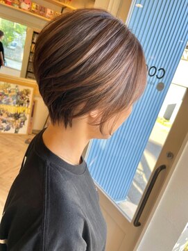 ヘア メイク ココ(hair make coco) ハイライトが映えるショートレイヤー★