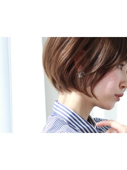 桃山台6分【冬へア/前髪カタログ/ハンサムショート】細部の計算で小顔Style*似合わせカット+炭酸ケア\4900