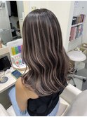 アッシュグレー×グレージュハイライト