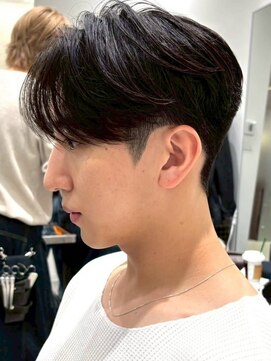 カルム(kalm) メンズセンターパートウルフセンターパートニュアンスパーマ襟足