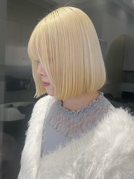 イリ(iLi) 【iLi×MIRAI】ホワイトブロンド/抜きっぱなしブロンド