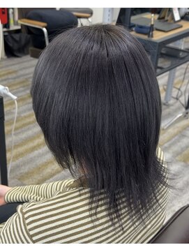 アフューズバイストゥー(Vfuse by StueW) 重く見せないダークグレー