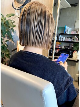 ヘアーリビング 730 宜野湾の写真/モデル担当歴あり★拘り抜いた"センス"で創る美フォルムショートStyle。360°どこから見ても似合うHairに◎