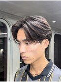 テーパーフェードニュアンスパーマ刈り上げセンターパートメンズ