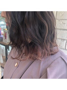 裾カラーピンク