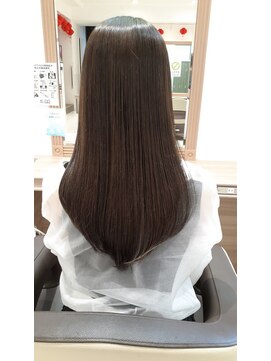 アッシュ 十日市場店(Ash) シンプルなカラーの定番！アッシュグレージュ！