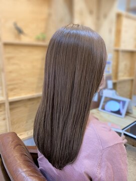 アドラーブル 長岡新保店(adorable) ミルクティー　【大人可愛い】  ストレート　20代30代40代