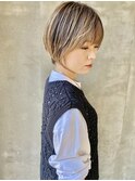 丸みとくびれ◎バレイヤージュ小顔ショートボブ　10代20代30代