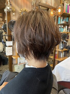 オーバーキャプテンネイキッド(OVER CAPTAIN NAKED) シルエット重視！ショートボブ