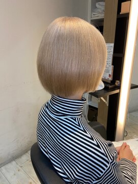 インク サカエ(inq sakae) キラ艶ショートブロンド◇