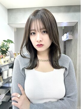 ヴェイン 渋谷(vain) ミディアムレイヤーカット/くびれヘア/20代30代/インナーカラー