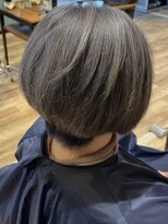 トイロ(toiro*)&nbsp;白髪ぼかし*アッシュボブ