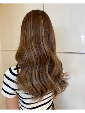 フォルテ 草薙店 【ワンカラー艶ベージュ】山口大翔