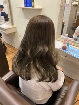 ニュイ 高槻 阪急茨木店(nui)&nbsp;黒髪ボブルフネビージュ小顔ワンレンスペインカール