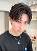 センターパートニュアンスパーマフェザーパーマ前下がり