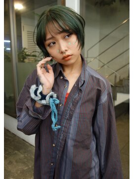 レコ 渋谷(LECO) グリーンカーキハイトーンケアブリーチレディースショート