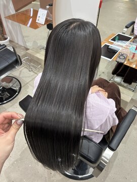 ボヌール オオサカ(Bonheur OSAKA) 今までにない指通りを実感できる髪質改善ストレート